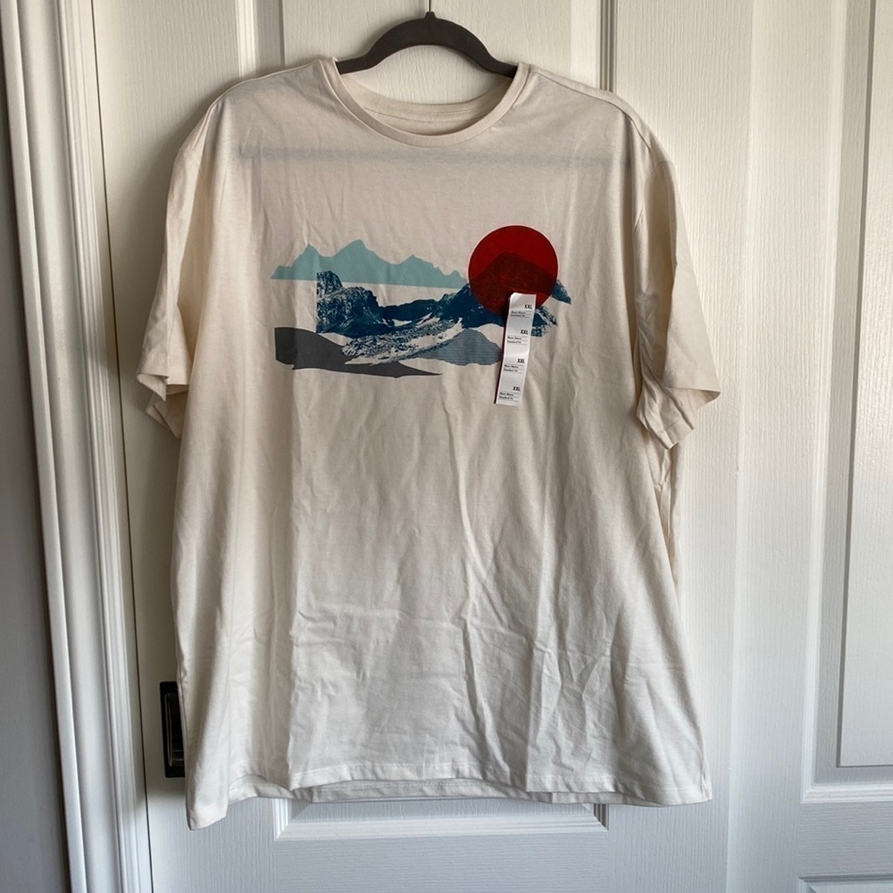 Goodfellow & Co - "Dog Bone Mountain" T-Shirt, Sun & Mountain Scape